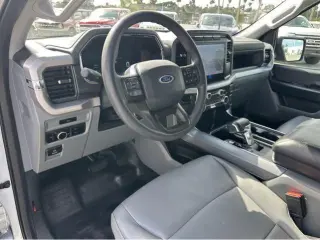 Ford F-150 Lightning 2023 AWD XLT 4dr SuperCrew 5.5 ft. SB