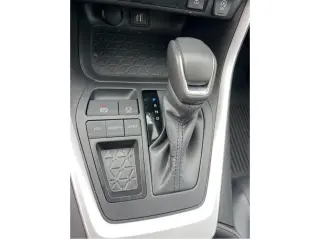Toyota RAV4 2023 XLE Premium 4dr SUV