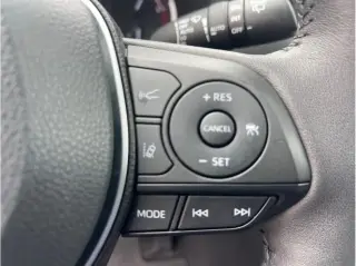 Toyota RAV4 2023 XLE Premium 4dr SUV