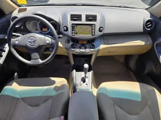 Toyota RAV4 2009 4x4 Limited 4dr SUV V6