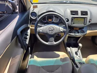 Toyota RAV4 2009 4x4 Limited 4dr SUV V6