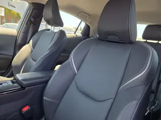 Toyota Prius 2024 LE 4dr Hatchback