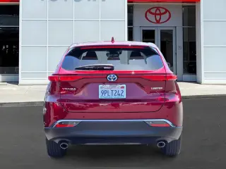 Toyota Venza 2024 AWD LE 4dr Crossover