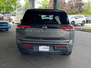 Nissan Pathfinder 2022 AWD S 4dr SUV