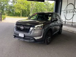 Nissan Pathfinder 2022 AWD S 4dr SUV