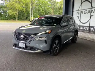 Nissan Rogue 2021 AWD Platinum 4dr Crossover