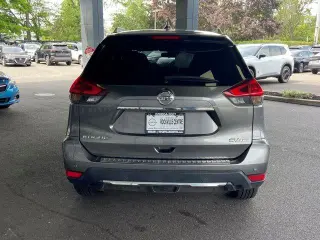 Nissan Rogue 2019 AWD SV 4dr Crossover