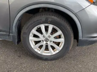 Nissan Rogue 2019 AWD SV 4dr Crossover