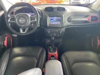 Jeep Renegade 2020 4x4 Trailhawk 4dr SUV