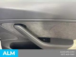 Tesla Model 3 2019 Standard Range Plus 4dr Fastback