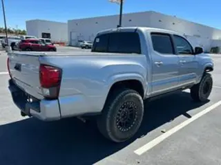 Toyota Tacoma 2019 4x4 TRD Pro 4dr Double Cab 5.0 ft SB 6M