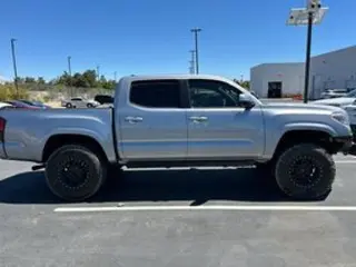 Toyota Tacoma 2019 4x4 TRD Pro 4dr Double Cab 5.0 ft SB 6M