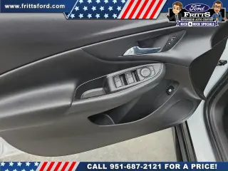 Chevrolet Volt 2018 LT 4dr Hatchback