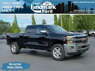 Chevrolet Silverado 2500HD 2015 4x4 LTZ 4dr Crew Cab SB