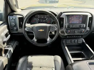 Chevrolet Silverado 2500HD 2015 4x4 LTZ 4dr Crew Cab SB