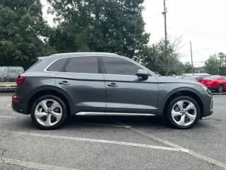 Audi Q5 2022 AWD quattro S line Premium Plus 45 TFSI 4dr SUV
