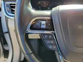 Lincoln Continental 2017 AWD Reserve 4dr Sedan
