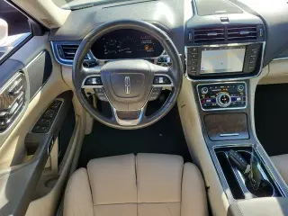 Lincoln Continental 2017 AWD Reserve 4dr Sedan