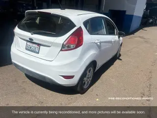 Ford Fiesta 2015 SE 4dr Hatchback