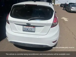 Ford Fiesta 2015 SE 4dr Hatchback