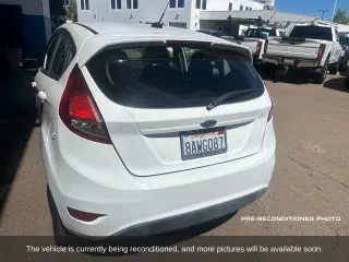 Ford Fiesta 2015 SE 4dr Hatchback
