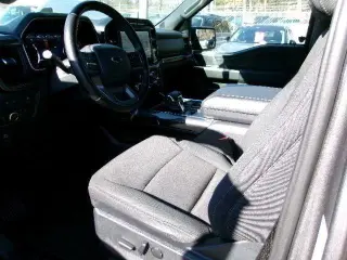 Ford F-150 2022 4x4 Lariat 4dr SuperCrew 5.5 ft. SB