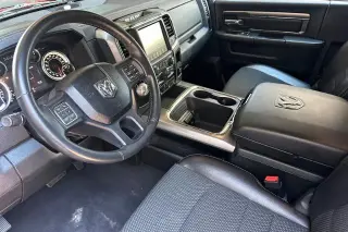 Ram 1500 2017 4x2 Sport 2dr Regular Cab 6.3 ft. SB Pickup