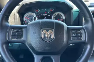 Ram 1500 2017 4x2 Sport 2dr Regular Cab 6.3 ft. SB Pickup
