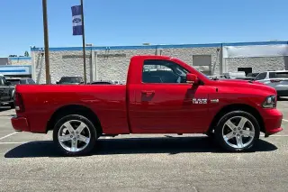 Ram 1500 2017 4x2 Sport 2dr Regular Cab 6.3 ft. SB Pickup