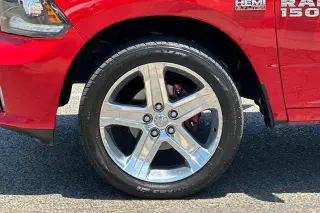 Ram 1500 2017 4x2 Sport 2dr Regular Cab 6.3 ft. SB Pickup