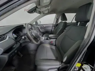 Toyota RAV4 2022 AWD LE 4dr SUV