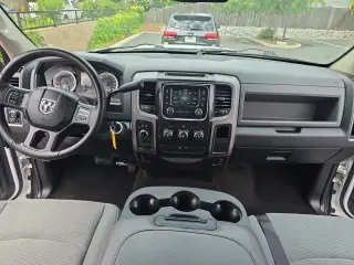 Ram 1500 2015 4x4 Express 4dr Crew Cab 5.5 ft. SB Pickup