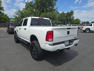 Ram 1500 2015 4x4 Express 4dr Crew Cab 5.5 ft. SB Pickup