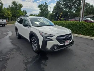 Subaru Outback 2023 AWD Premium 4dr Crossover