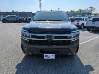 Ford Expedition MAX 2022 4x4 XLT 4dr SUV