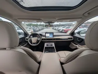Lincoln Aviator 2022 AWD Standard 4dr SUV