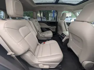 Lincoln Aviator 2022 AWD Standard 4dr SUV