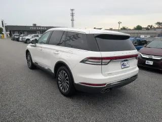 Lincoln Aviator 2022 AWD Standard 4dr SUV