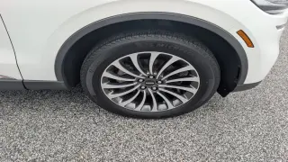 Lincoln Aviator 2022 AWD Standard 4dr SUV