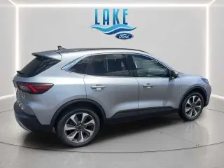 Ford Escape 2023 AWD Platinum 4dr SUV