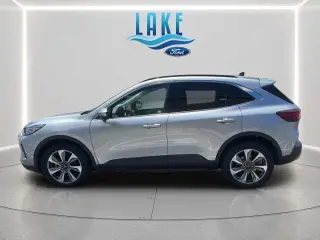 Ford Escape 2023 AWD Platinum 4dr SUV