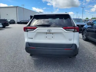 Toyota RAV4 2019 AWD XLE 4dr SUV