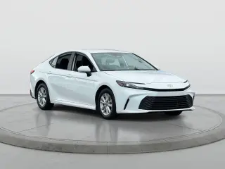 Toyota Camry 2025 LE 4dr Sedan
