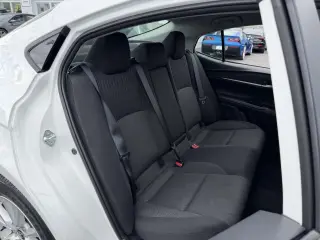 Toyota Camry 2025 LE 4dr Sedan