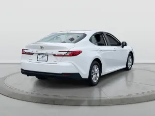 Toyota Camry 2025 LE 4dr Sedan