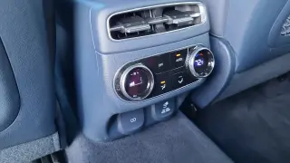 Genesis GV70 2023 AWD 2.5T Standard 4dr SUV