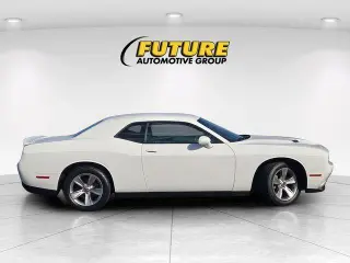 Dodge Challenger 2019 SXT 2dr Coupe