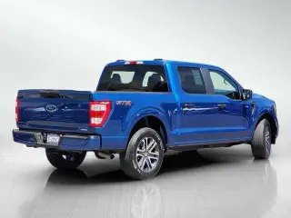 Ford F-150 2023 4x2 XL 4dr SuperCrew 5.5 ft. SB