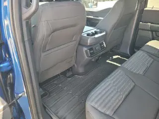 Ford F-150 2023 4x2 XL 4dr SuperCrew 5.5 ft. SB