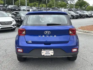Hyundai VENUE 2025 SEL 4dr Crossover